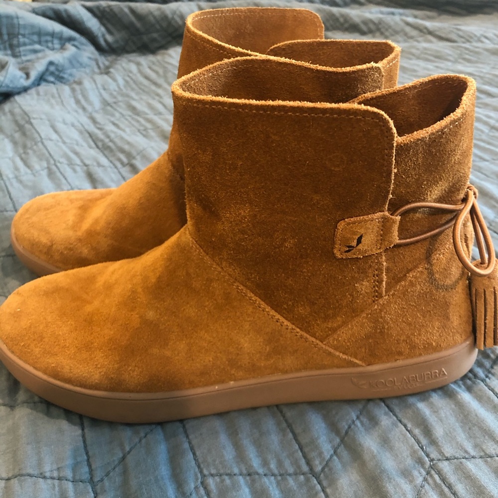 KOOLABURRA by UGG Tassel Booties